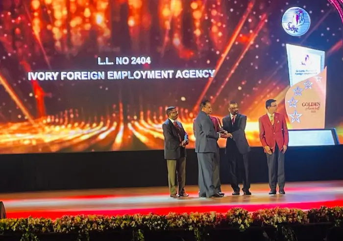 Golden awards ceremony by Sri Lankan Bureau of Foreign Employment awarding Ivory Agency a Golden Award for high performance